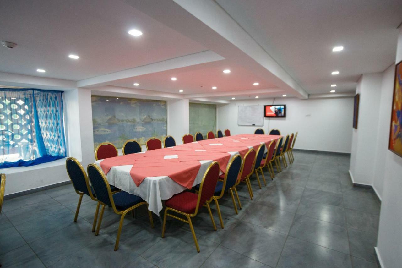 Hotel Santa Cruz Мапуту Экстерьер фото